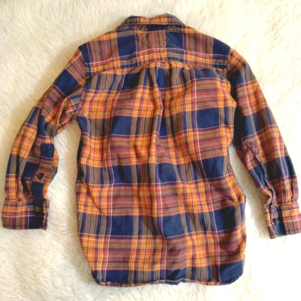 Tommy Hilfiger Boys Button Up Shirt XS 4/5 - Picture 2 of 3